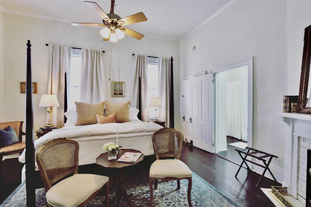 كولومبيا Chesnut Cottage Inn Bed & Breakfast المظهر الخارجي الصورة